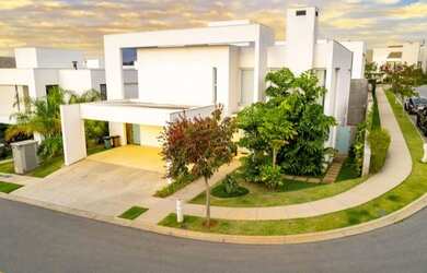 Imagem: A casa em condomínio possui 3 Dormitórios, 5 Banheiros, 5