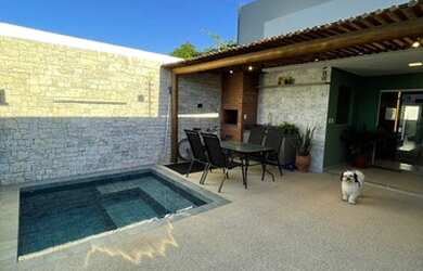 Imagem 1: Linda Casa à Venda. Piscina, Churrasqueira, Imóvel mobiliadoeVaranda