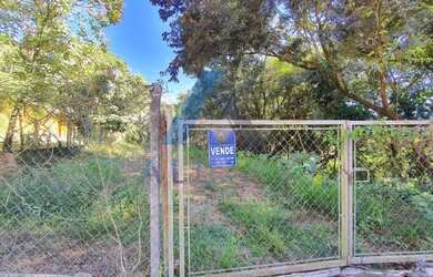 Imagem: O terreno possui 1.600m² de Área e está localizado em Portal