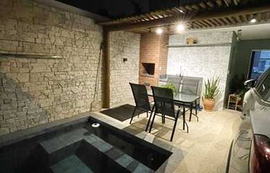 Imagem 12: Linda Casa à Venda. Piscina, Churrasqueira, Imóvel mobiliadoeVaranda