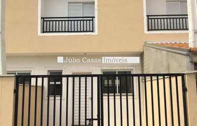 Imagem: A casa possui 2 Dormitórios, 2 Banheiros, 1 Vaga na garagem