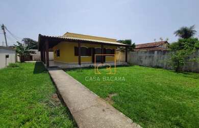 Imagem: A casa possui 2 Dormitórios, 1 Banheiro, 450m² de Área e