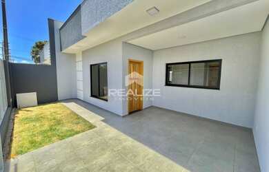 Imagem: A casa possui 2 Dormitórios, 2 Banheiros, 1 Vaga na garagem