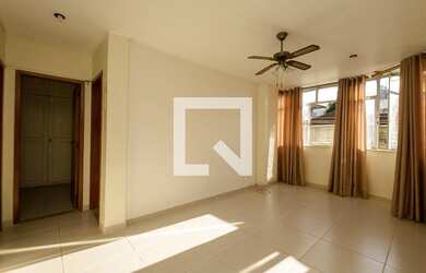 Imagem: O apartamento para alugar possui 2 Dormitórios, 1 Banheiro