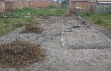 Imagem: O terreno possui 100m² de Área e está localizado em Pacatuba