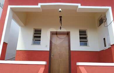 Imagem: A casa possui 2 Dormitórios, 2 Banheiros, 83m² de Área e