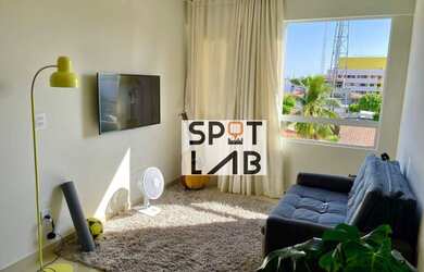 Imagem: O apartamento possui 2 Dormitórios, 2 Banheiros, 1 Vaga na