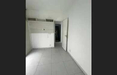 Imagem: A casa possui 2 Dormitórios, 1 Banheiro, 130m² de Área e