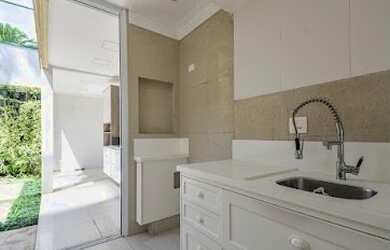 Imagem 7: Casa para aluguel e venda tem 380 metros com 4 quartos em Perdizes - São...