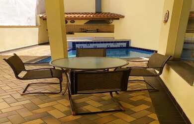 Imagem 13: Sobrado com 400 m², Piscina e churrasqueira