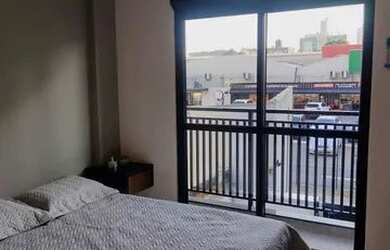 Imagem: O studio possui 1 Dormitório, 1 Banheiro, 40m² de Área e