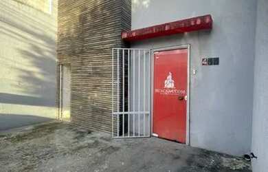 Imagem: A casa possui 5 Dormitórios, 5 Banheiros, 2 Vagas na garagem