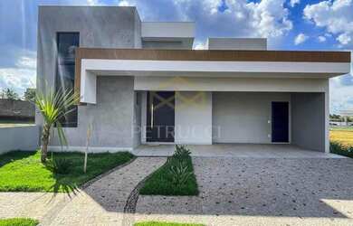 Imagem: A casa em condomínio possui 3 Dormitórios, 4 Banheiros, 2