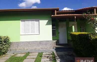 Imagem: A casa em condomínio possui 2 Dormitórios, 2 Banheiros, 2