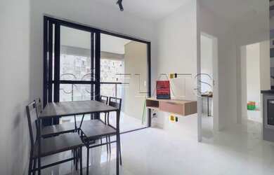 Imagem: O studio para alugar possui 2 Dormitórios, 1 Banheiro, 1 Vaga