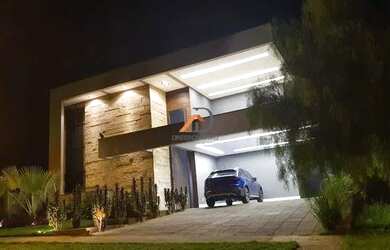 Imagem: A casa em condomínio possui 3 Dormitórios, 5 Banheiros, 4