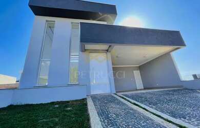 Imagem: A casa em condomínio possui 3 Dormitórios, 4 Banheiros, 2