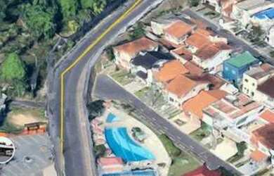 Imagem: O terreno possui 6.277m² de Área e está localizado em Flores