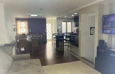 Imagem: A casa em condomínio possui 3 Dormitórios, 4 Banheiros, 4