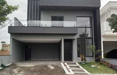 Imagem: A casa em condomínio possui 3 Dormitórios, 4 Banheiros, 4