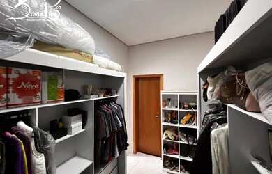 Imagem 8: Casa térrea 03 Suítes com quintal espaçoso no Condomínio Dona Maria...