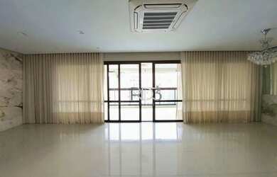 Imagem: O apartamento possui 3 Dormitórios, 5 Banheiros, 2 Vagas na