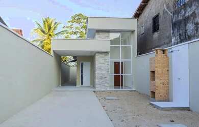 Imagem: A casa à venda possui 3 Dormitórios, 2 Banheiros, 2 Vagas