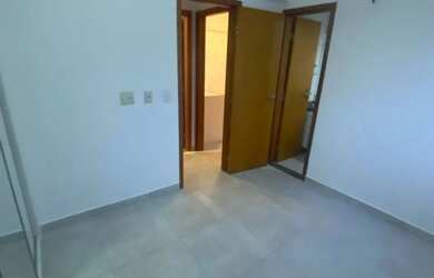 Imagem 6: PS.: ALUGO APTO 2/4 QUARTOS E VARANDA NA PONTA VERDE