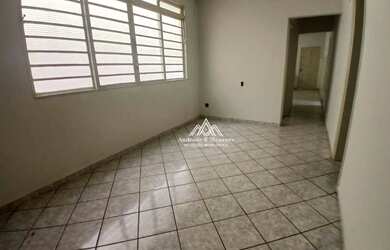 Imagem: A casa possui 3 Dormitórios, 2 Banheiros, 111m² de Área e