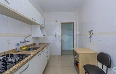 Imagem 6: Noblesse vende cobertura com 2 dormitórios e 2 vagas no Menino Deus