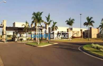 Imagem: O terreno possui 338m² de Área e está localizado em Loteamento