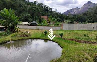 Imagem: O terreno possui 300m² de Área e está localizado em Córrego