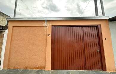 Imagem: A casa possui 2 Dormitórios e está localizado em Santa Mônica