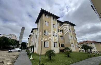 Imagem: O apartamento possui 3 Dormitórios, 1 Banheiro, 1 Vaga na garagem