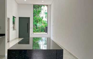 Imagem 3: Casa Térrea no Quinta das Marinas 03 Suítes sendo uma Master