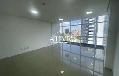 Imagem: O depósito possui 1 Vaga na garagem, 35m² de Área e está