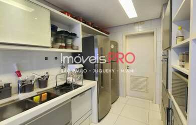 Imagem 12: Apartamento de Alto Padrão Conforto e Privacidade em Localização Privilegiada