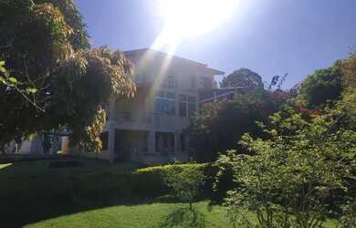 Imagem: A fazenda possui 250m² de Área e está localizado em Ibiúna