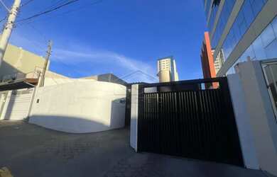 Imagem: O depósito possui 5 Vagas na garagem, 265m² de Área, Imóvel