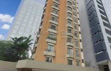 Imagem: O depósito possui 3 Vagas na garagem e 123m² de Área e está