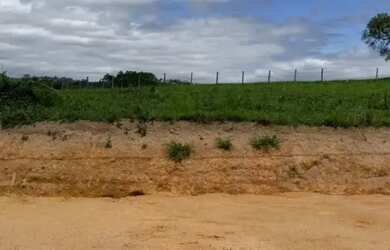 Imagem: A chácara possui 1.000m² de Área e está localizado em Piedade