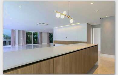 Imagem 10: Condomínio fechado super segura, Linda e Contemporânea no Miolo nobre da Granja Julieta