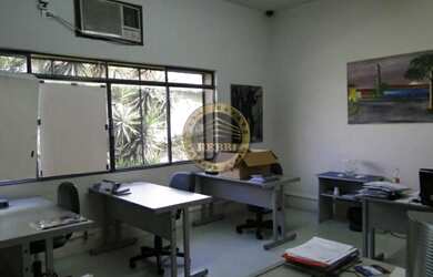 Imagem: O depósito possui 1000m² de Área e está localizado em Vila