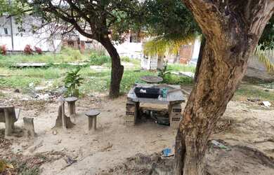 Imagem 2: Vende um terreno. 270m² de Área