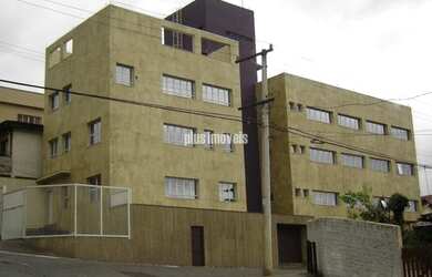 Imagem: O depósito possui 984m² de Área e está localizado em Bosque