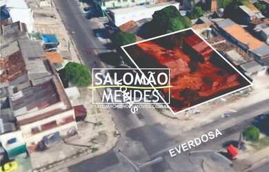 Imagem: O terreno para alugar possui 770m² de Área e está localizado