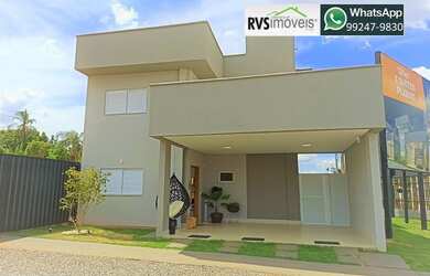 Imagem: A casa em condomínio possui 3 Dormitórios, 4 Banheiros, 2