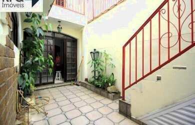 Imagem: A casa em condomínio possui 2 Dormitórios, 2 Banheiros, 1