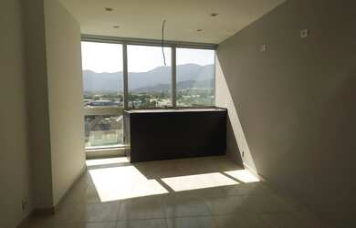 Imagem: O depósito possui 1 Vaga na garagem, 24m² de Área e está