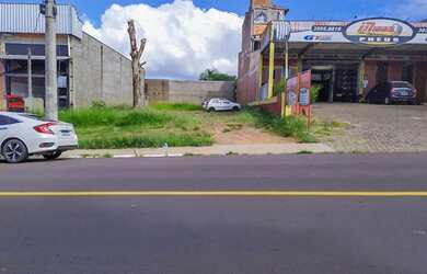 Imagem: O terreno possui 450m² de Área, Imóvel novo e está localizado